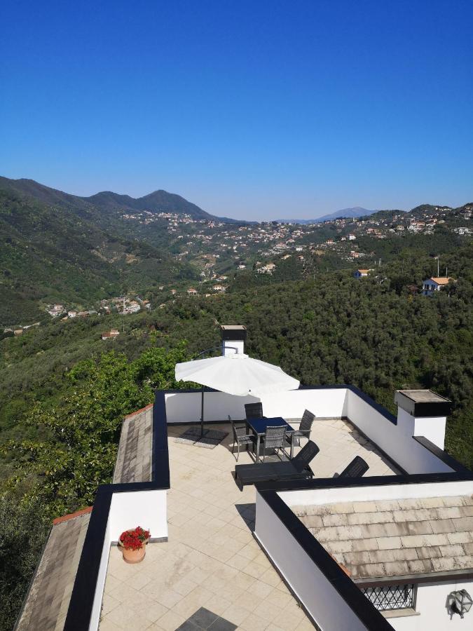 فيلا La Vivagna - Casa Vista Mare Tra Gli Ulivi Leivi المظهر الخارجي الصورة