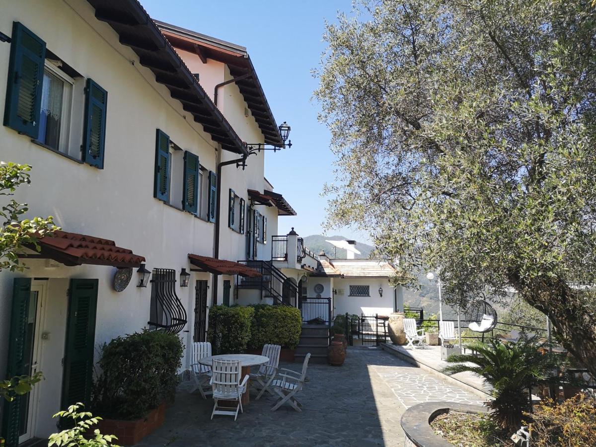 فيلا La Vivagna - Casa Vista Mare Tra Gli Ulivi Leivi المظهر الخارجي الصورة